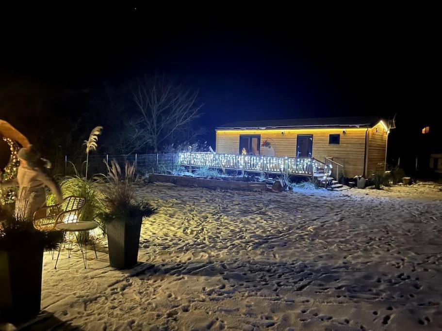 Tiny Beach House Heated And Airconditioned Wapnica  Exterior photo