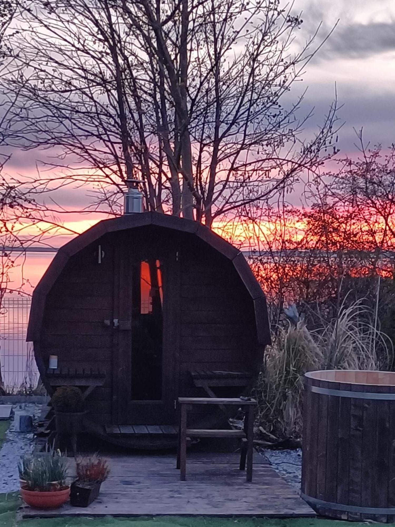 Tiny Beach House Heated And Airconditioned Wapnica  Exterior photo